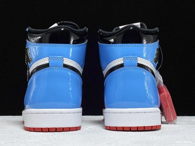 Kicked Out Shoe Store Air Retro Fearless OG Jordan CK5666-100 High 1 0817